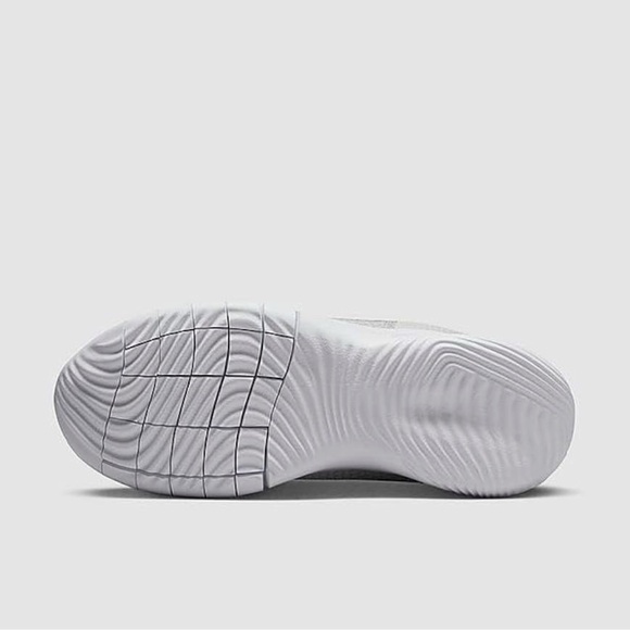 New Women’s Nike Flex Experience Run 11 Size 8 - Picture 9 of 9